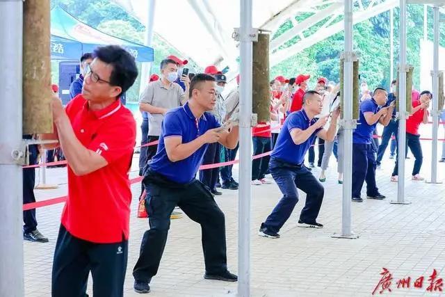 廣東農(nóng)墾隊(duì)胡忠華、楊秀文、熊朝云和海南農(nóng)墾隊(duì)黃鵬分列第2至5名