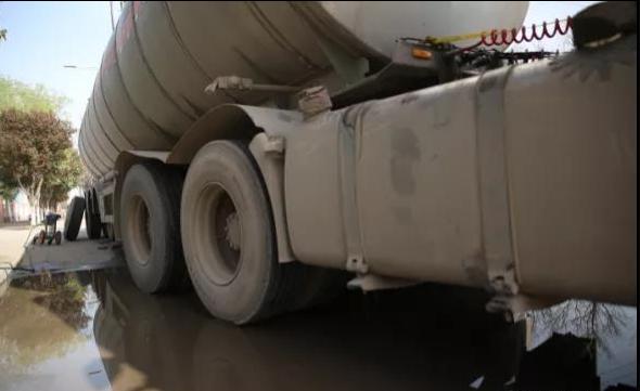 不過隨著五月重卡銷量下滑，天然橡膠價(jià)格頹然直下